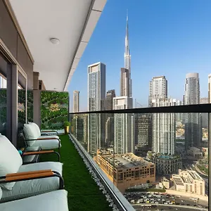 Apartment Full Burj Khalifa View Lux 2bedroom With Rooftop Pool Location In Paramount Midtown, Dubai